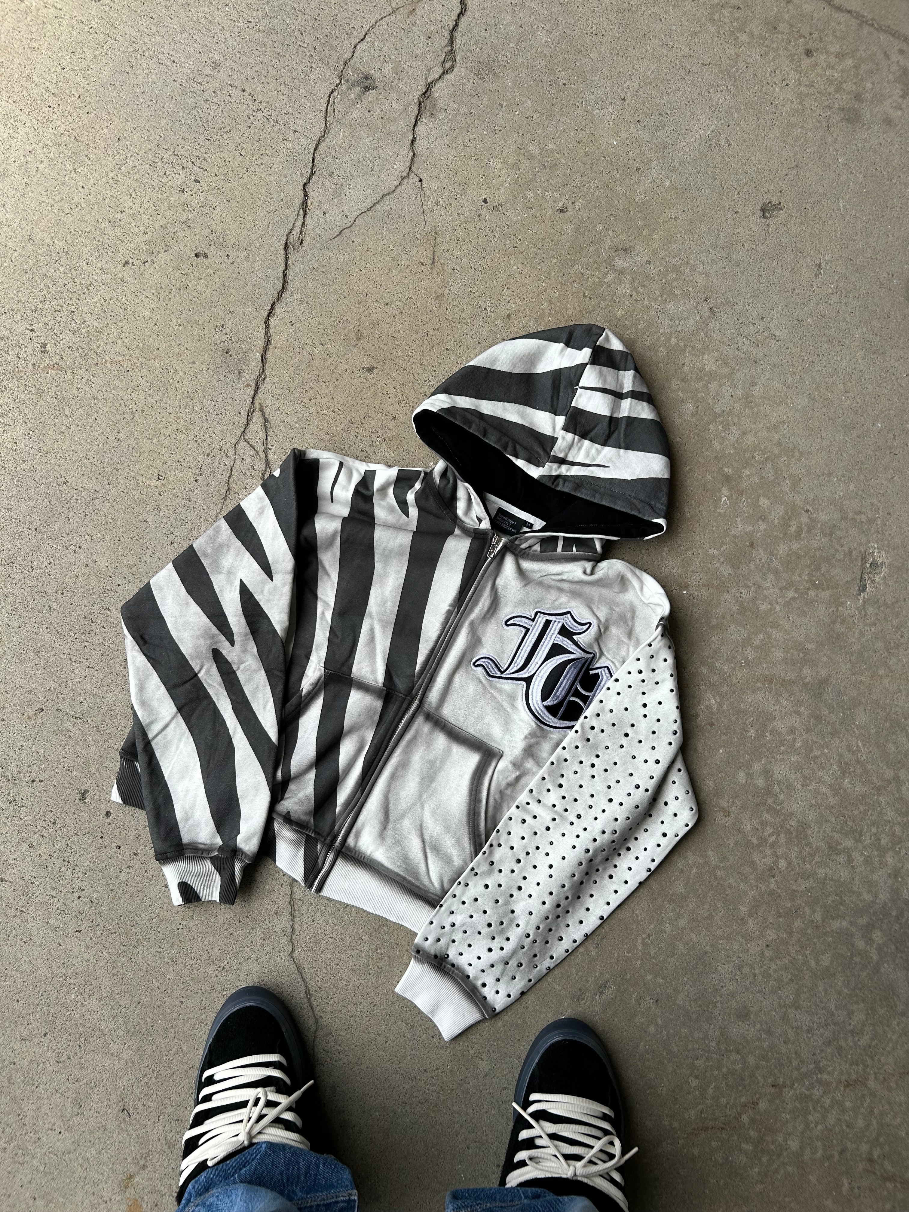 Zebra zipup