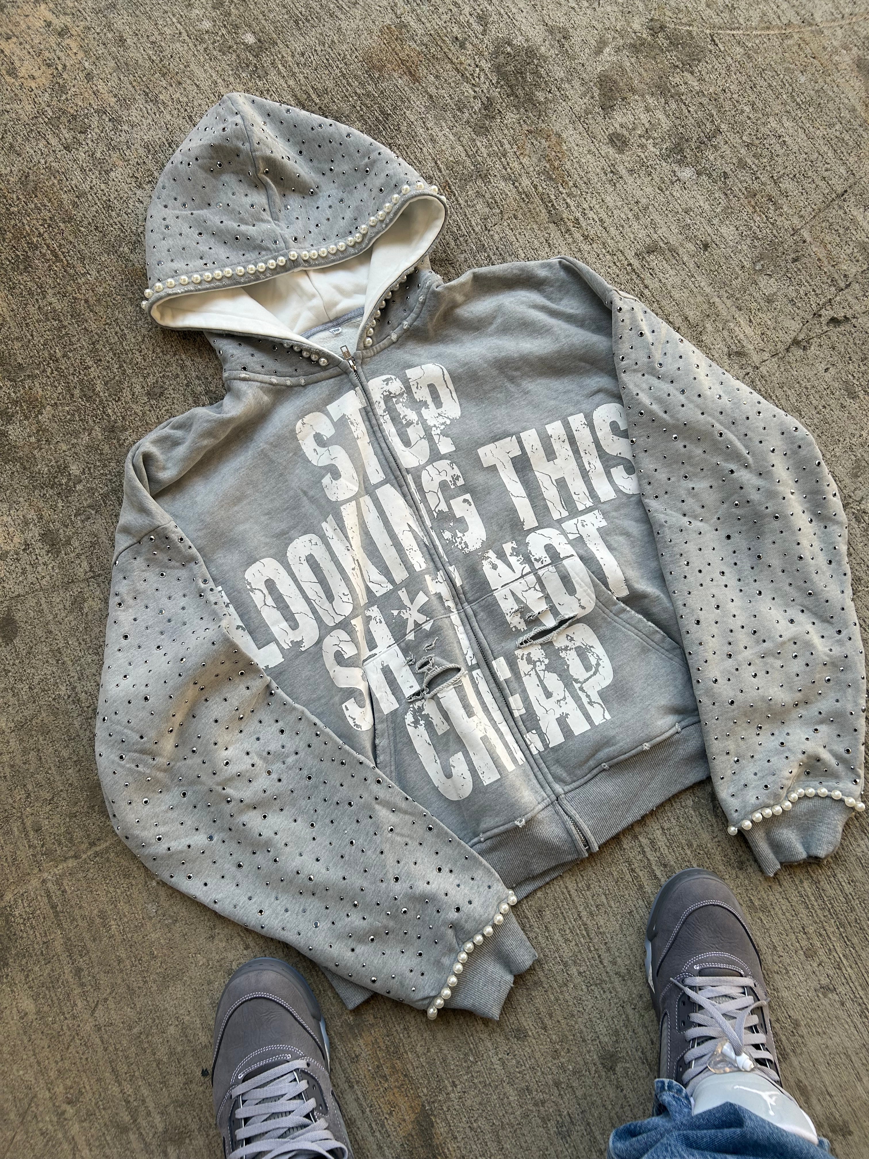 Grey zipup